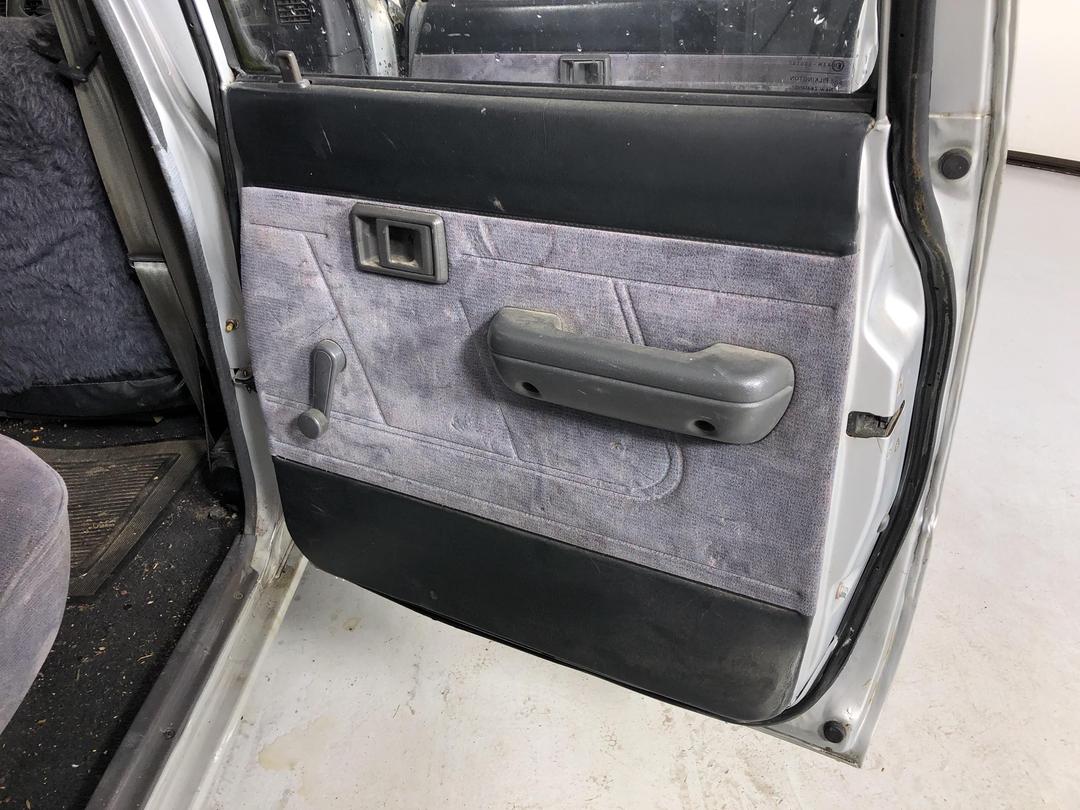 Photo '15' of Toyota Hilux DCB