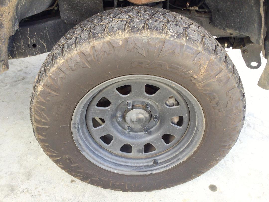 Photo '9' of Toyota Hilux