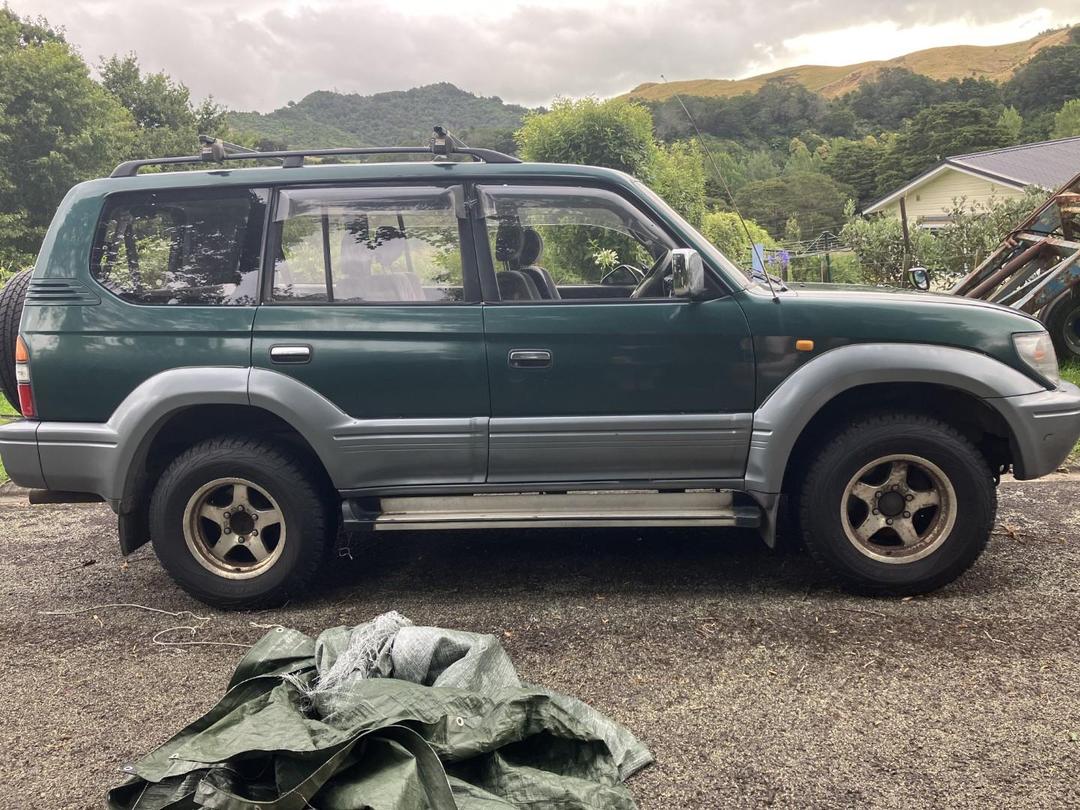 Photo '4' of Toyota Landcruiser Prado