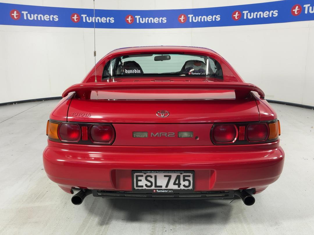 Photo '6' of Toyota MR2
