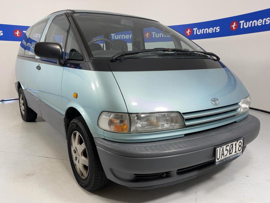 Photo '1' of Toyota Previa