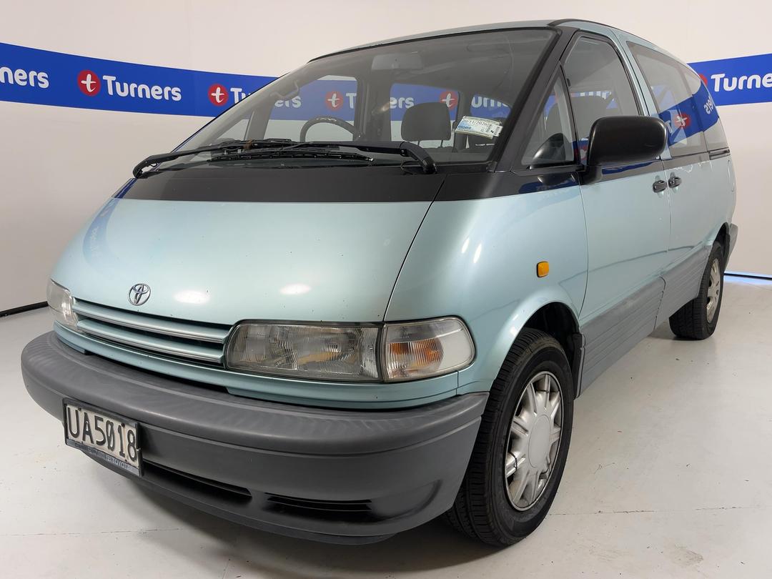 Photo '4' of Toyota Previa