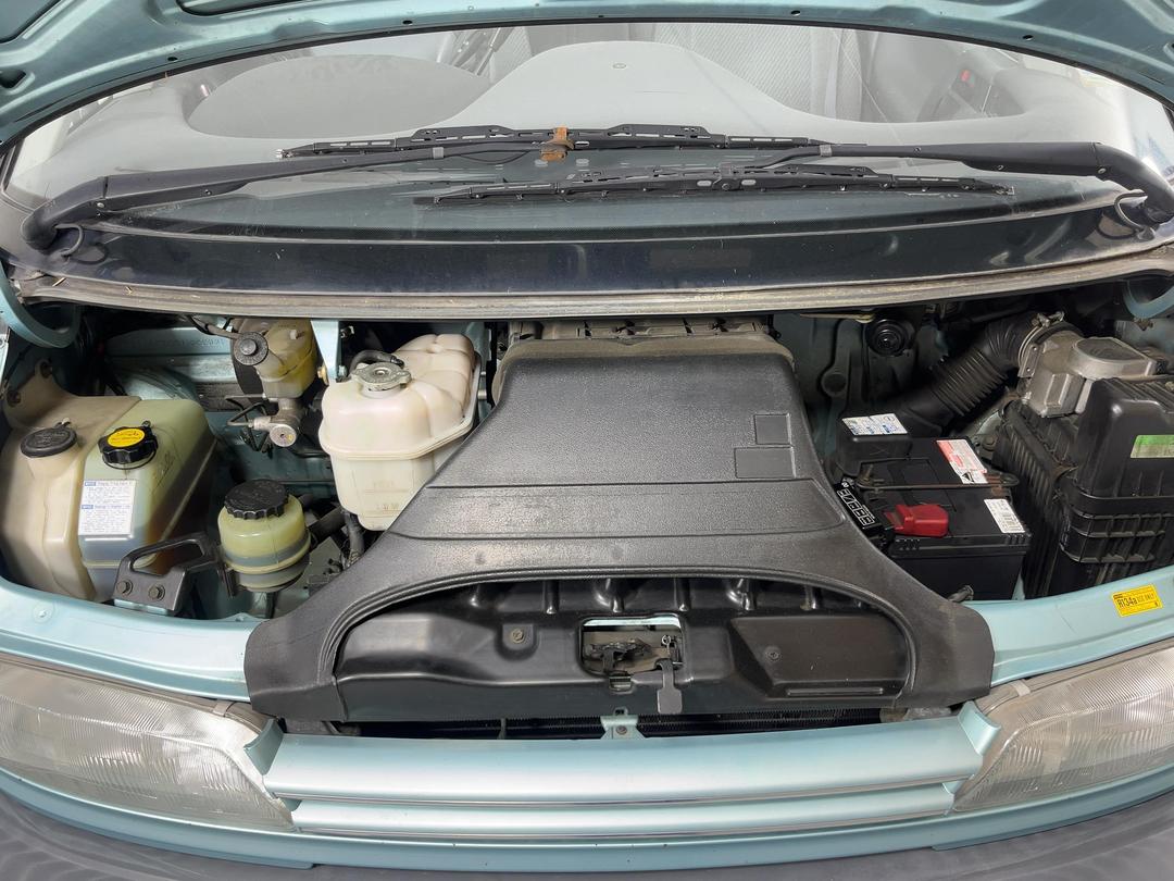 Photo '13' of Toyota Previa