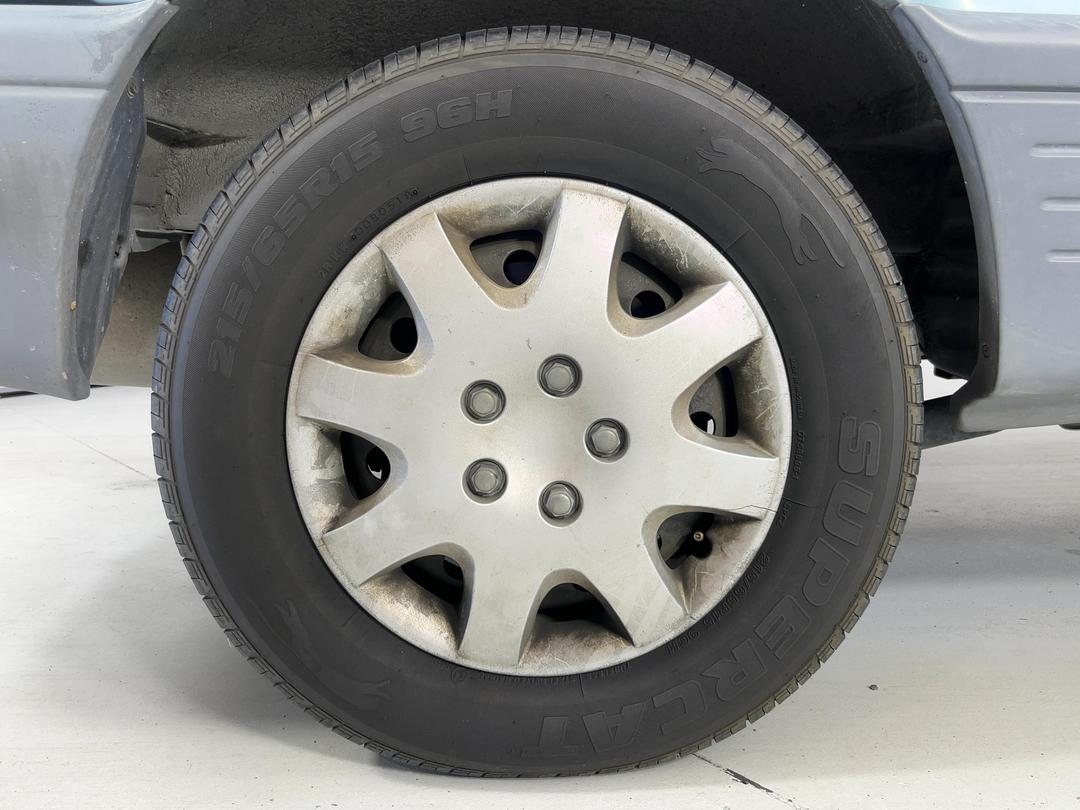 Photo '12' of Toyota Previa