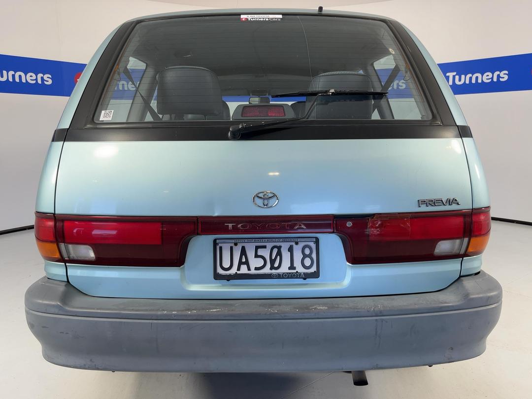 Photo '6' of Toyota Previa