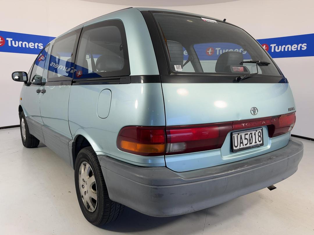 Photo '5' of Toyota Previa