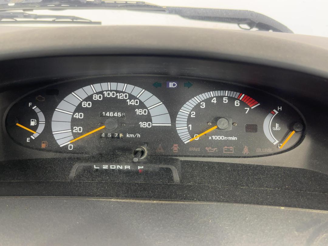 Photo '20' of Toyota Previa