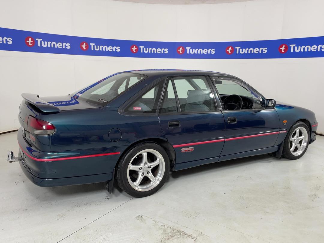 Photo '6' of Holden Commodore VS SS