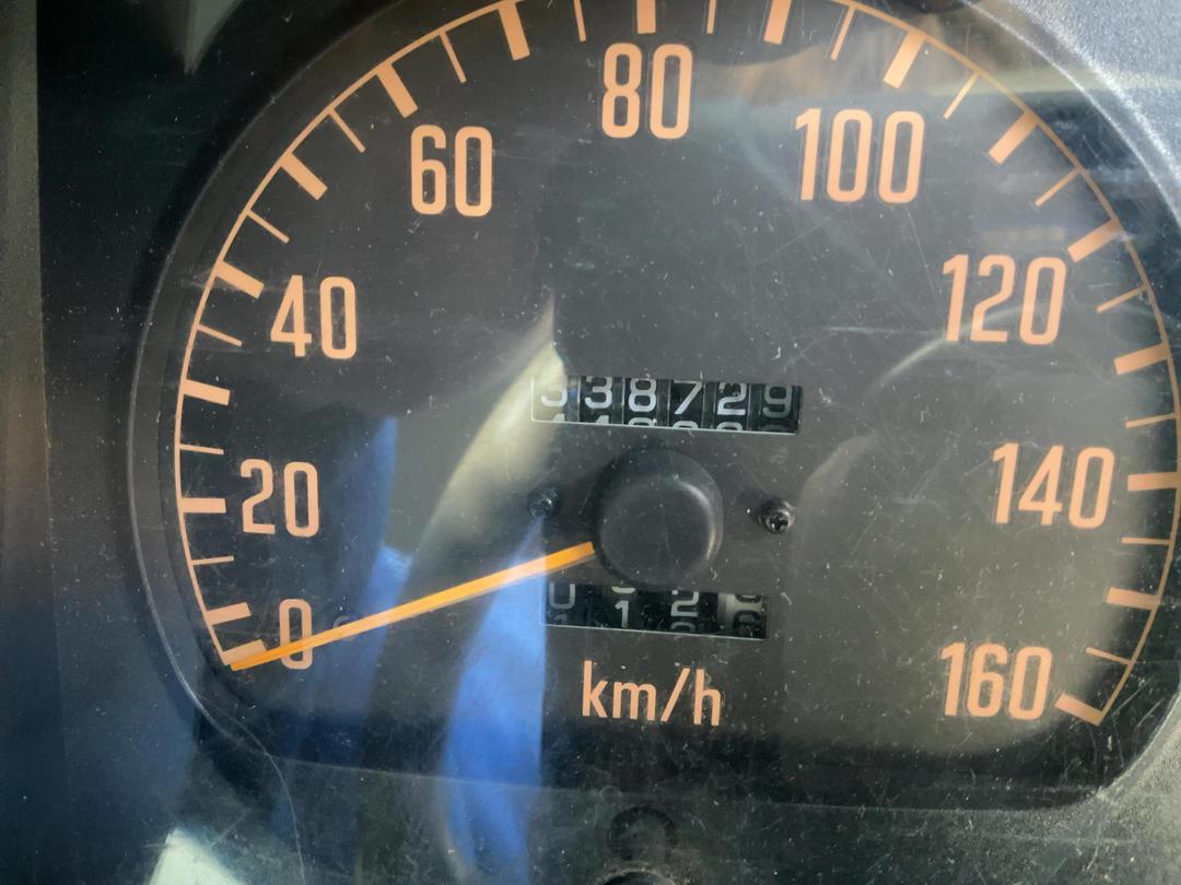 Photo '18' of Isuzu ELF NKR71 Box Body