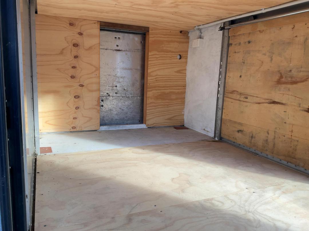 Photo '23' of Isuzu ELF NKR71 Box Body