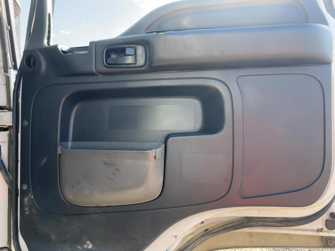 Photo '12' of Isuzu Forward Tipper