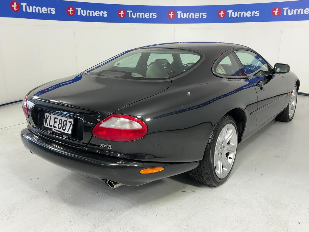 Photo '7' of Jaguar XK