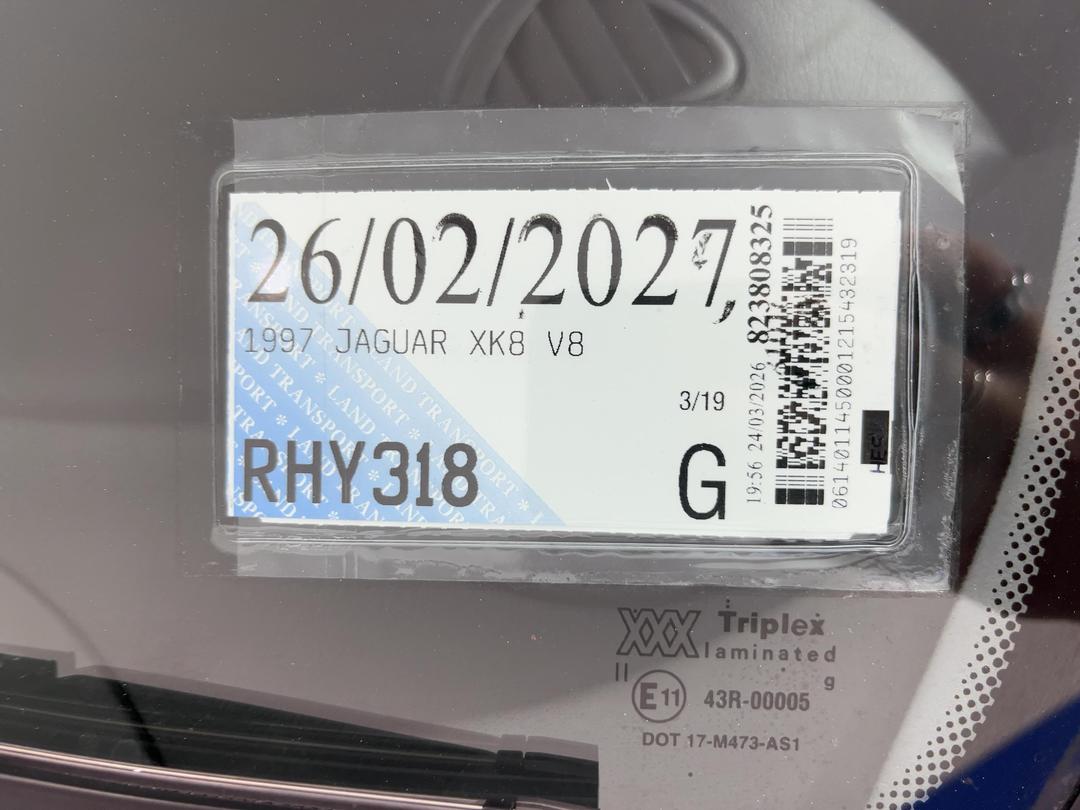 Photo '23' of Jaguar XK8