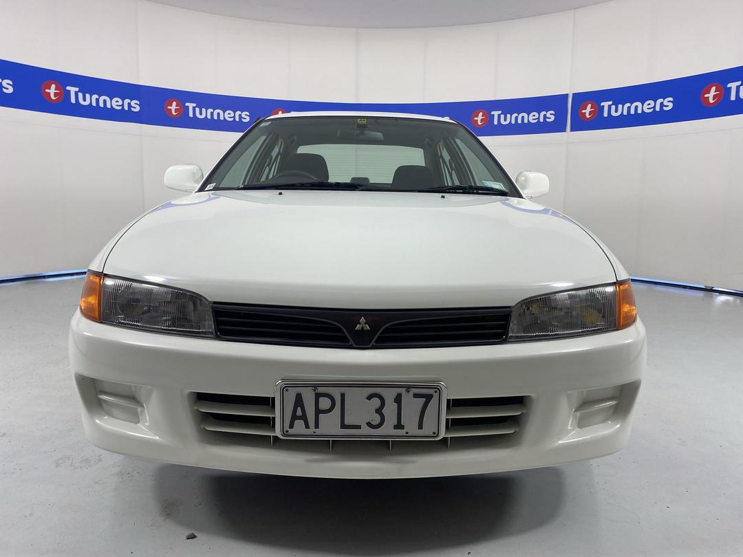 Photo '2' of Mitsubishi Lancer