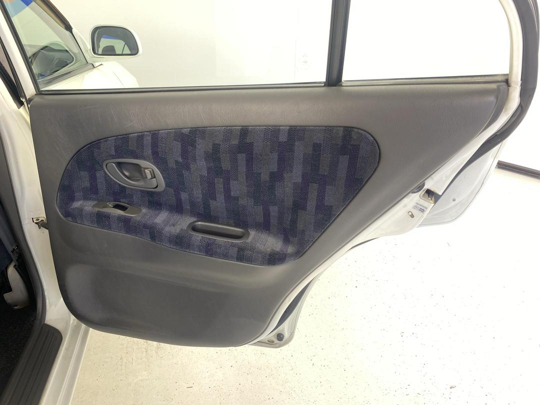 Photo '19' of Mitsubishi Lancer