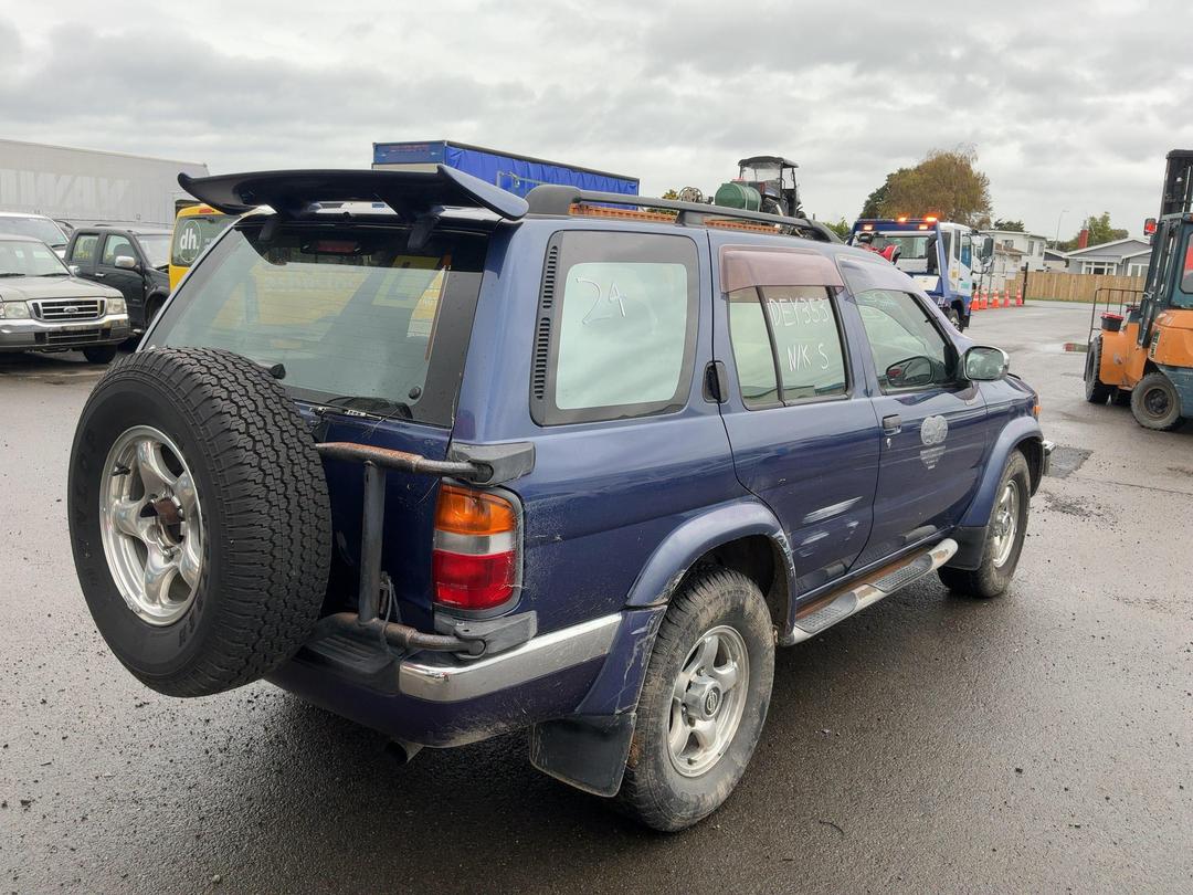 Photo '6' of Nissan Terrano G3M-R