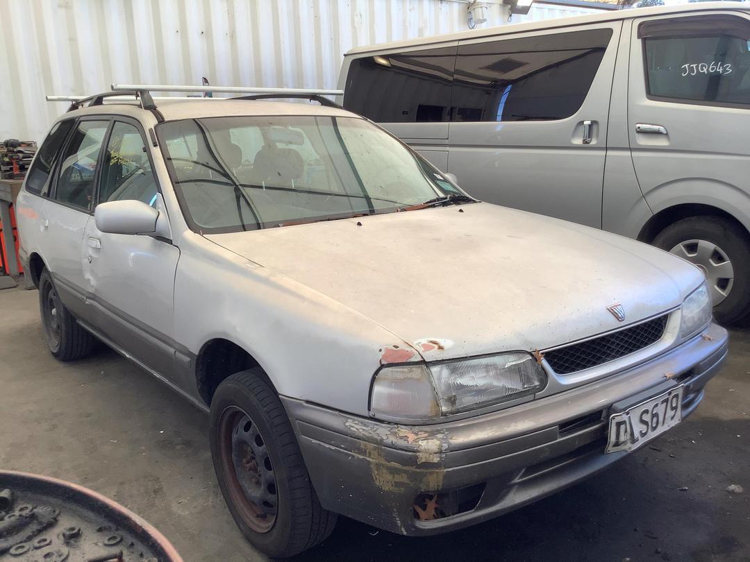 Photo '3' of Nissan Wingroad JS