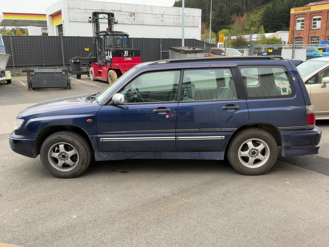Photo '4' of Subaru Forester C/20 Photo '4' of Subaru Forester C/20