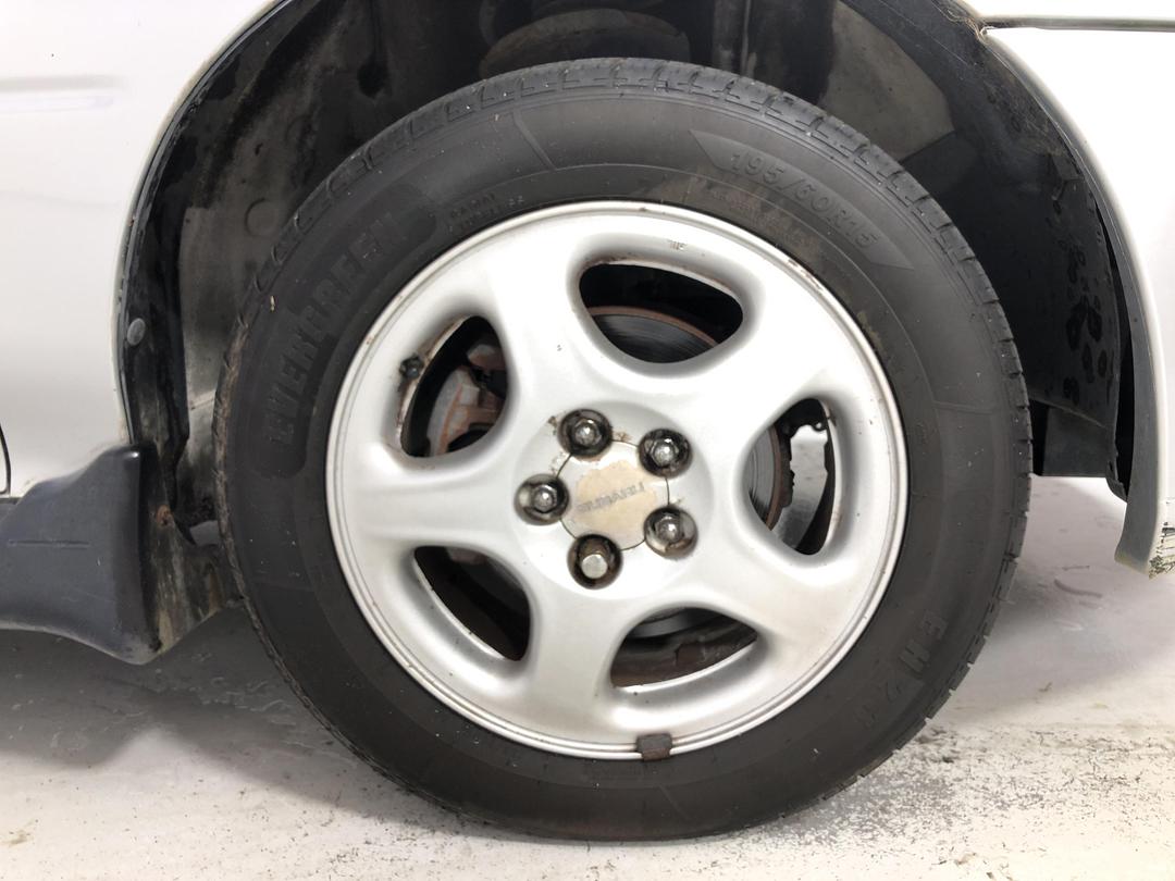 Photo '2' of Subaru Impreza HX20S