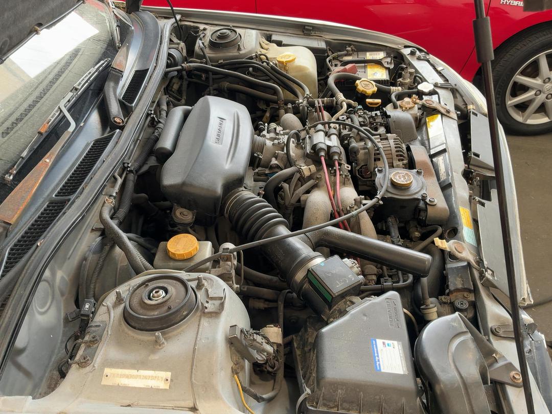 Photo '23' of Subaru Legacy