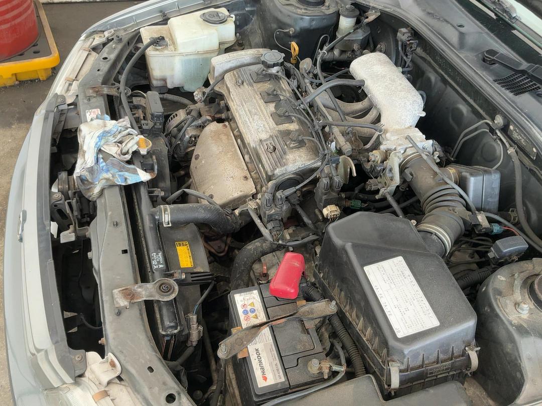 Photo '10' of Toyota Corona Premio E 1.8
