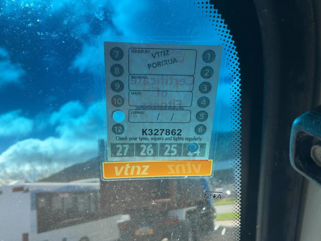 Photo '47' of Toyota Dyna BU212 Traffic Management
