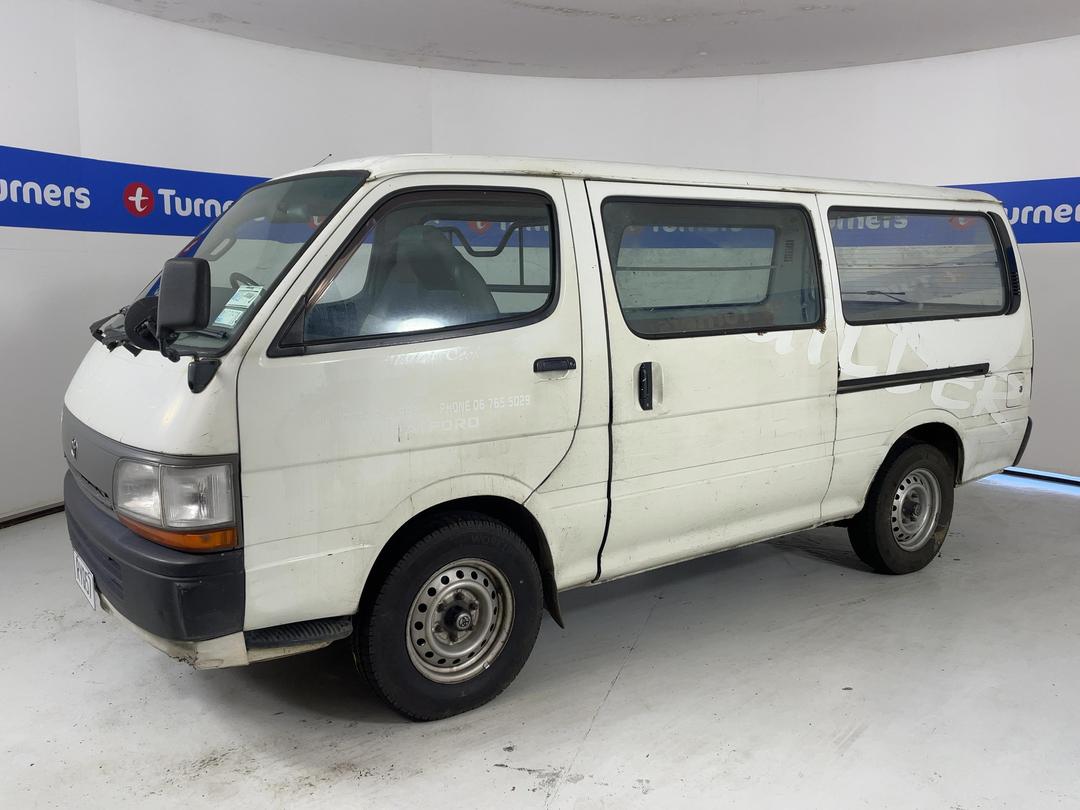 Photo '3' of Toyota Hiace Photo '3' of Toyota Hiace