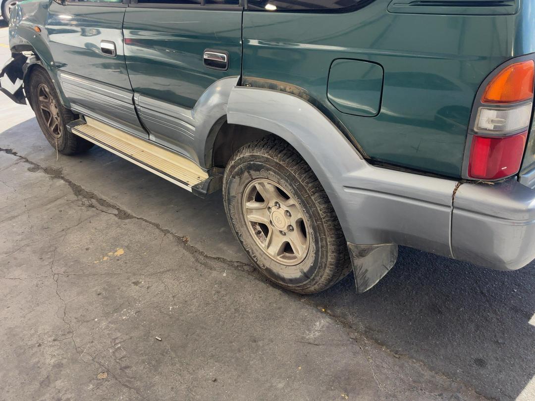 Photo '13' of Toyota Landcruiser Prado