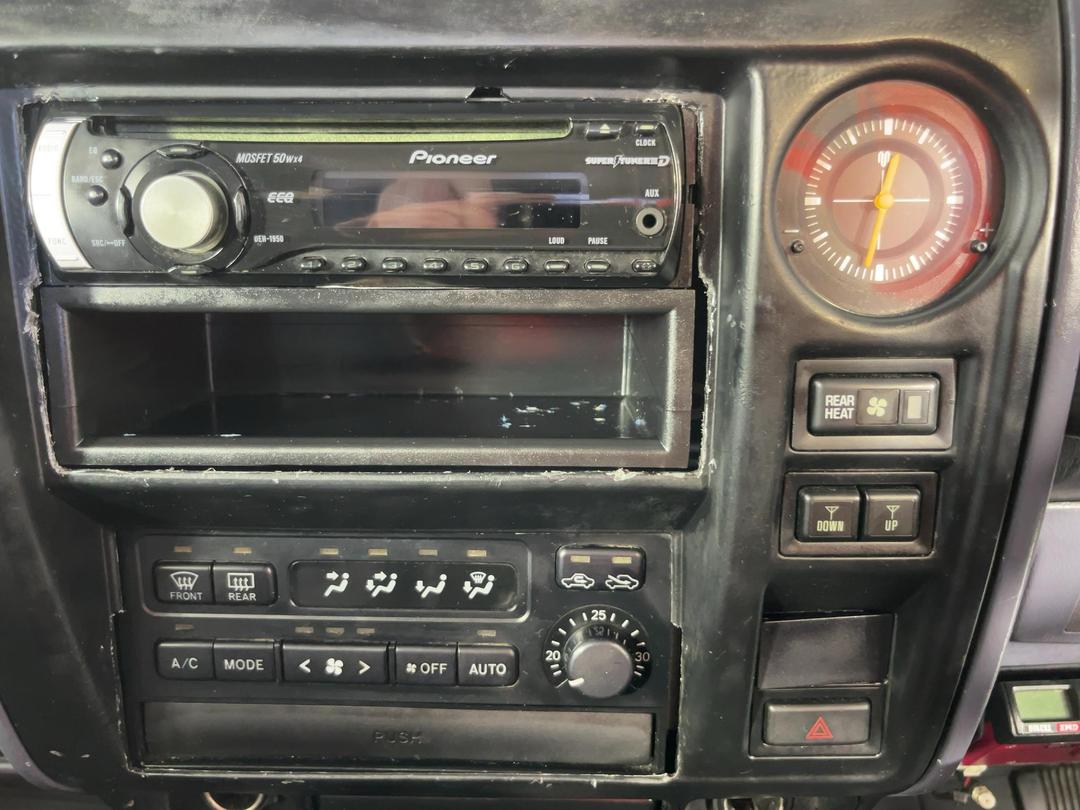 Photo '27' of Toyota Landcruiser Prado