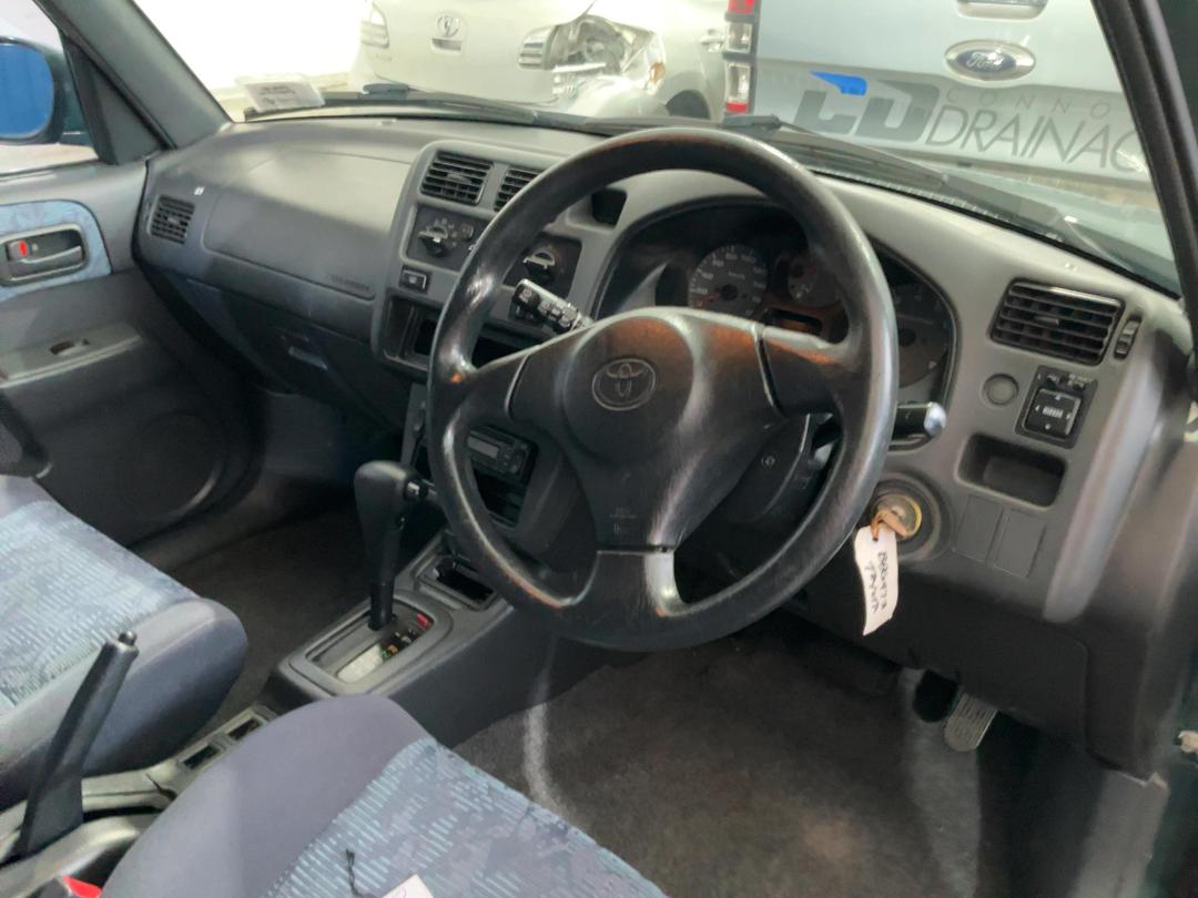 Photo '25' of Toyota Rav4 L