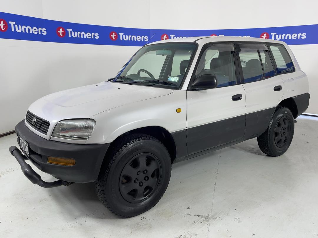 Photo '4' of Toyota Rav4