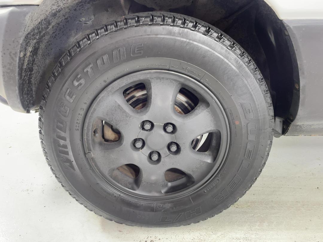 Photo '10' of Toyota Rav4