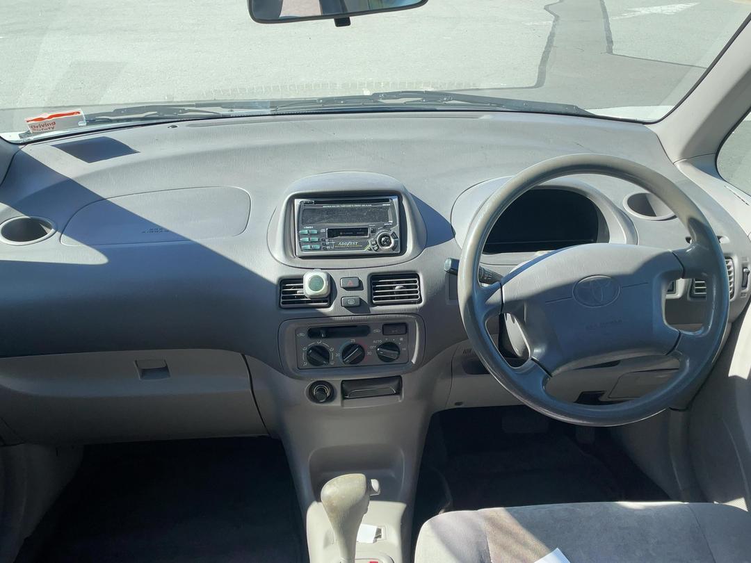Photo '15' of Toyota Spacio Photo '15' of Toyota Spacio