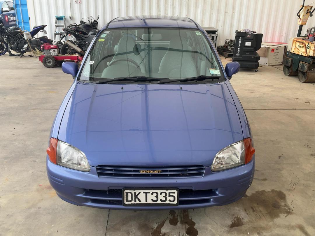 Photo '3' of Toyota Starlet Photo '3' of Toyota Starlet
