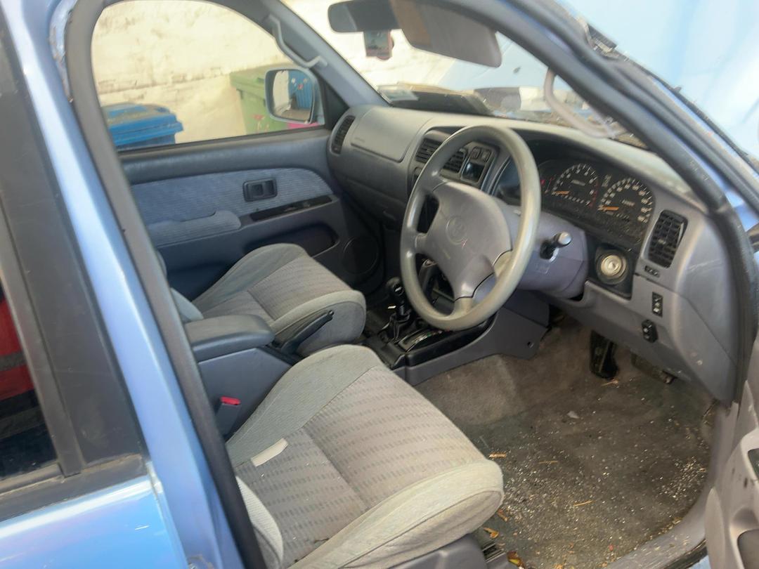 Photo '22' of Toyota Surf