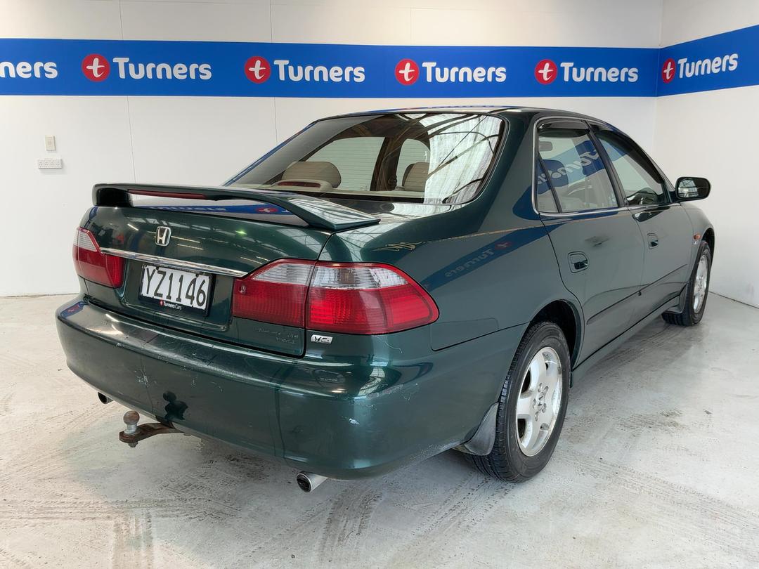 Photo '7' of Honda Accord