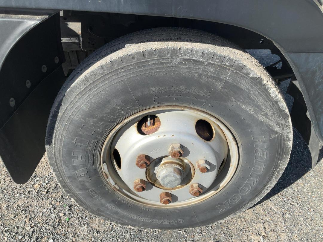 Photo '44' of Isuzu Forward FSR1MF Cab Chassis