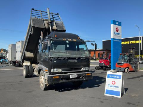 Image of 1998 Isuzu Forward Tipper