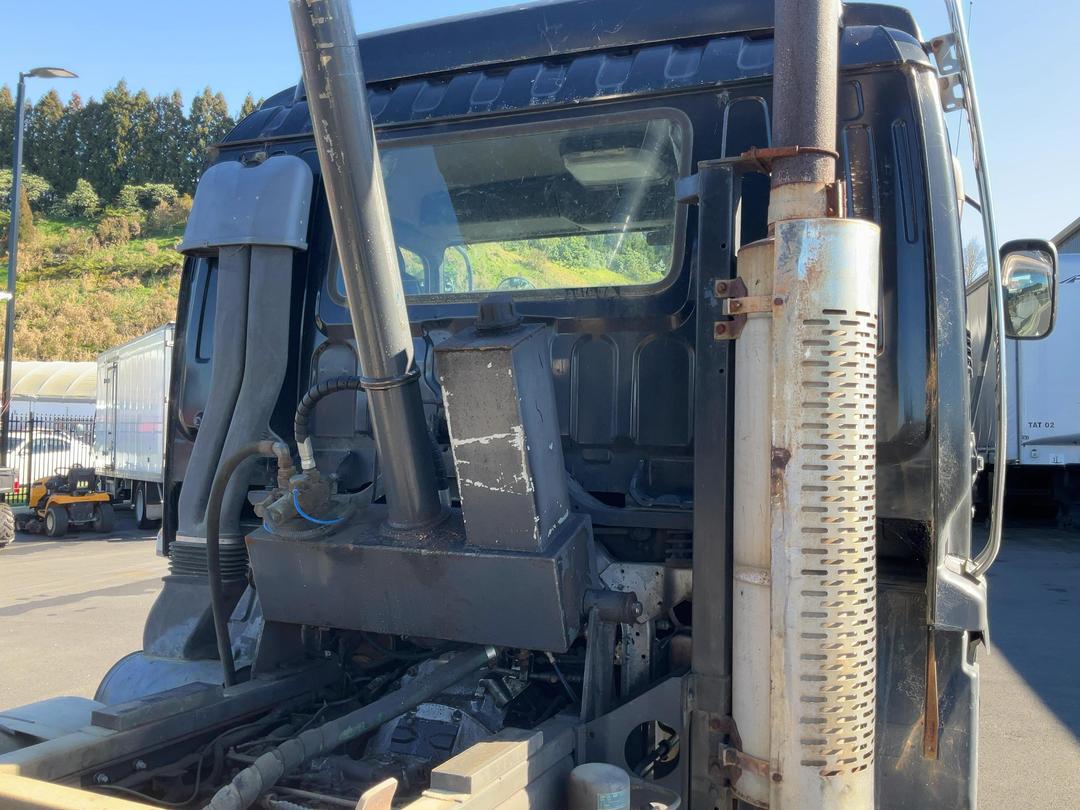 Photo '20' of Isuzu Forward Tipper