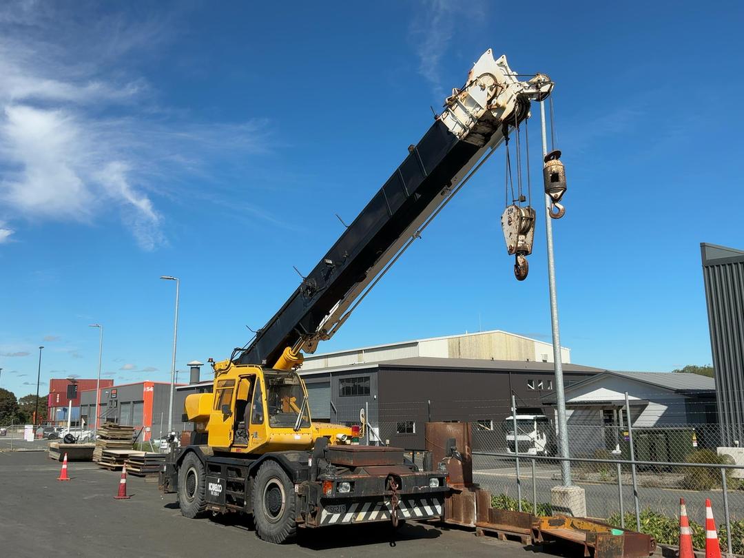 Photo '1' of KOBELCO RK250 ROUGH TERRAIN Crane