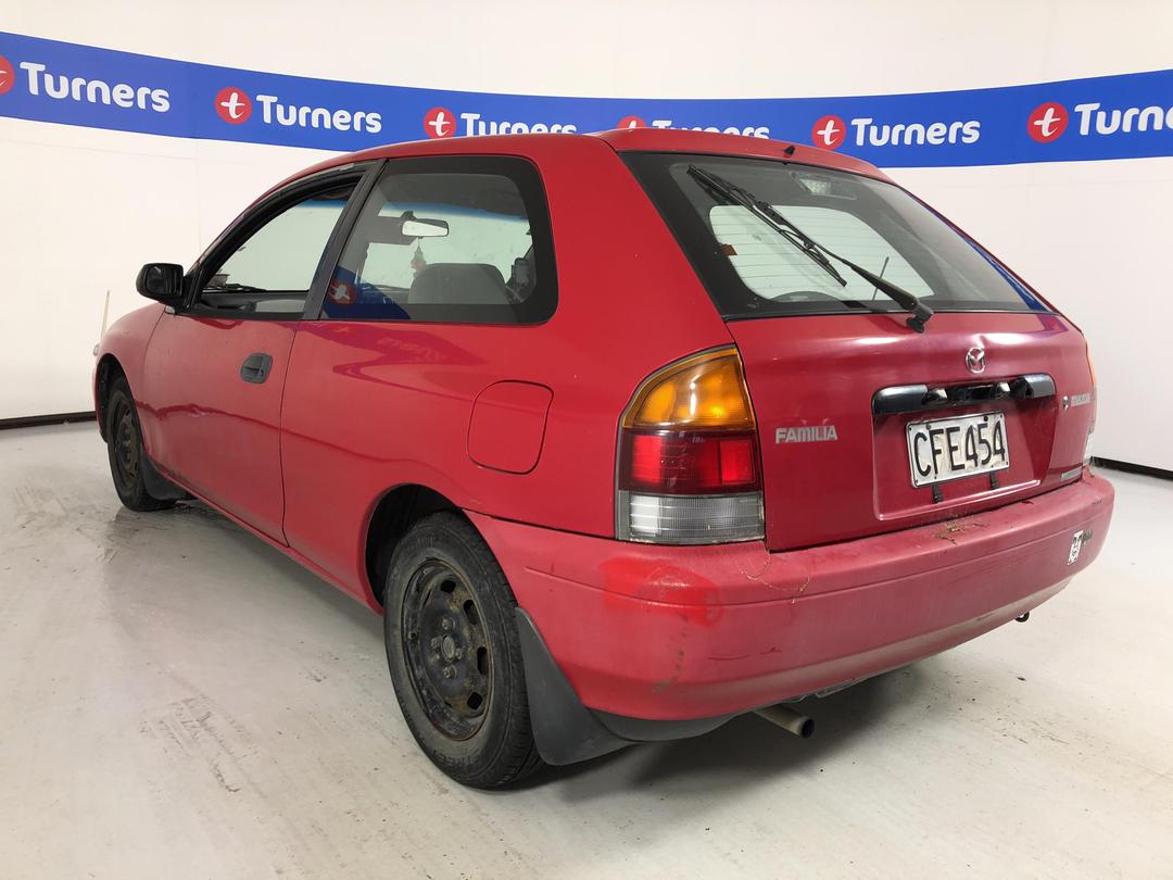 Photo '10' of Mazda Familia