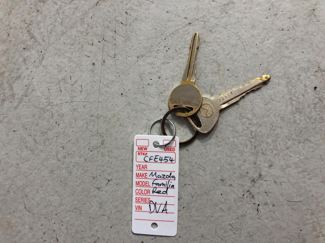 Photo '15' of Mazda Familia