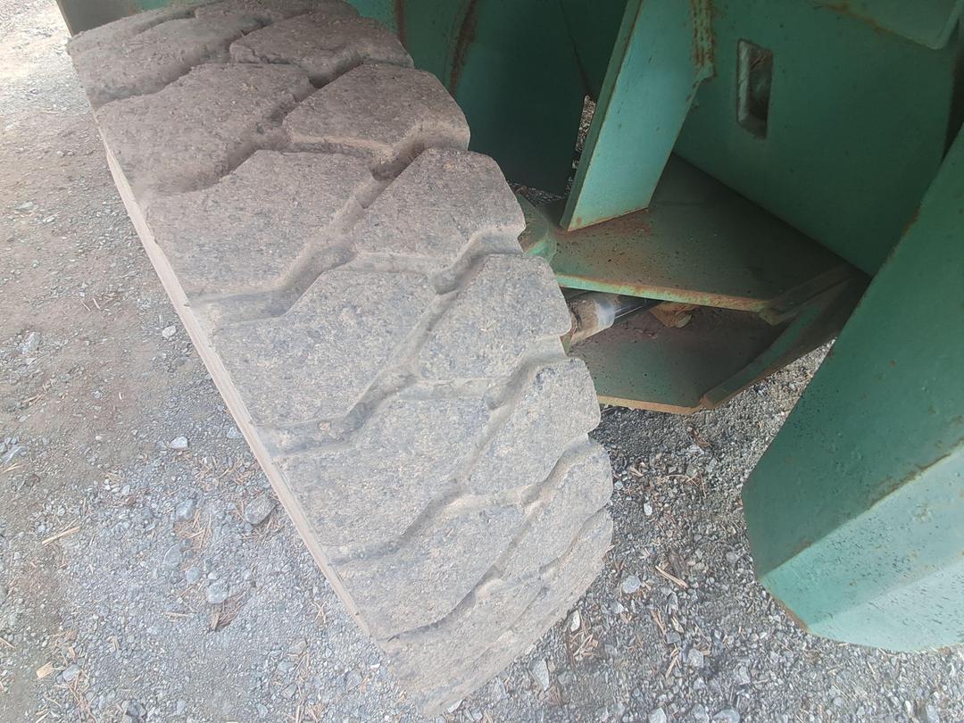 Photo '19' of Mitsubishi FD-70 Forklift