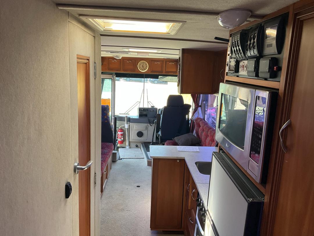 Photo '17' of Mitsubishi Fuso Bus