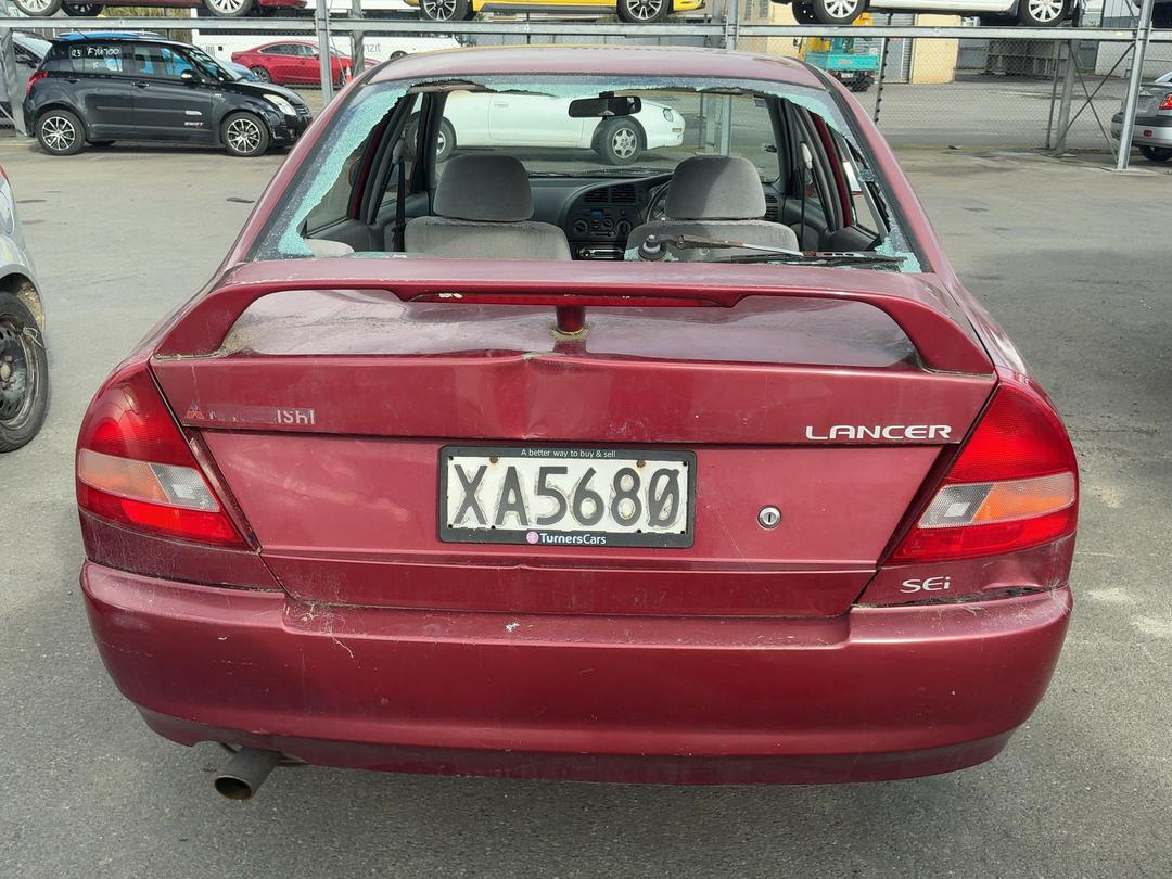 Photo '6' of Mitsubishi Lancer SEI Photo '6' of Mitsubishi Lancer SEI