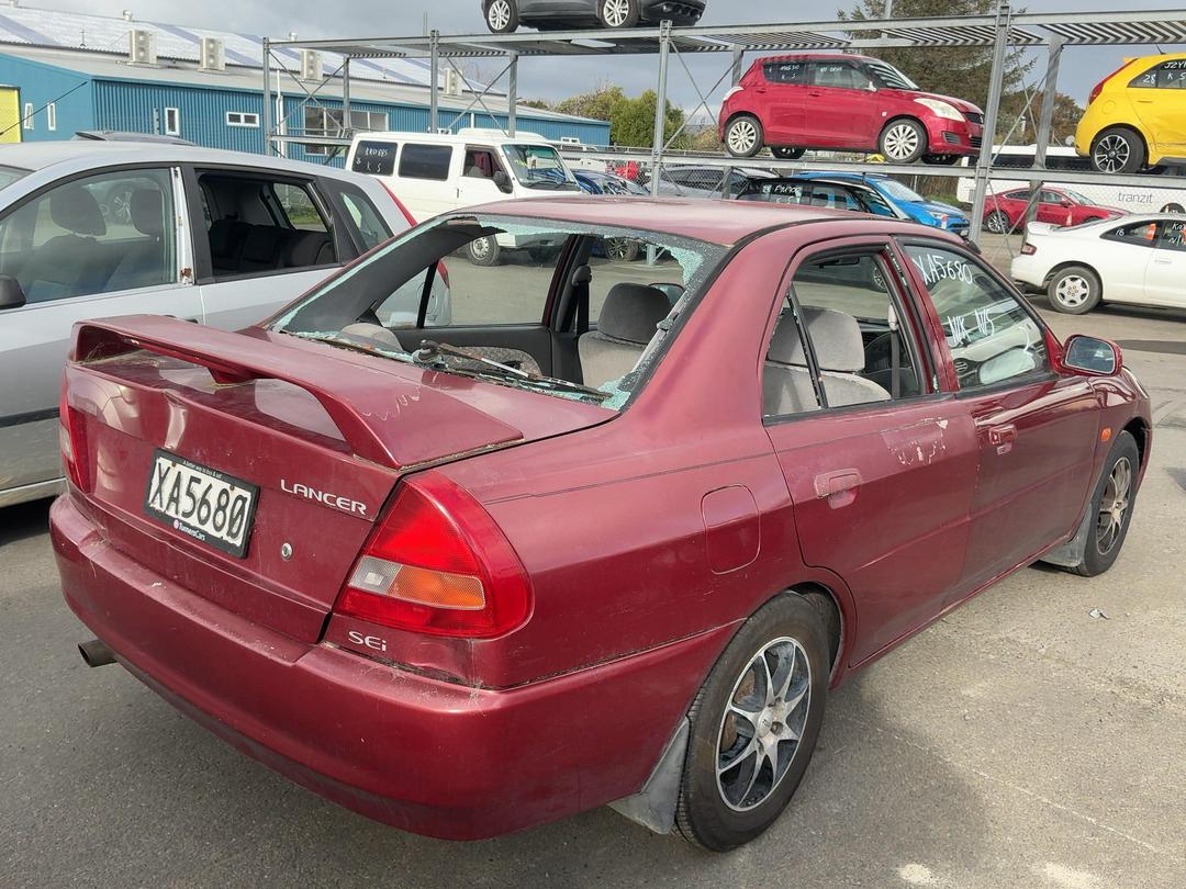 Photo '7' of Mitsubishi Lancer SEI Photo '7' of Mitsubishi Lancer SEI