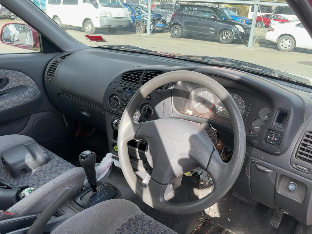 Photo '15' of Mitsubishi Lancer SEI Photo '15' of Mitsubishi Lancer SEI