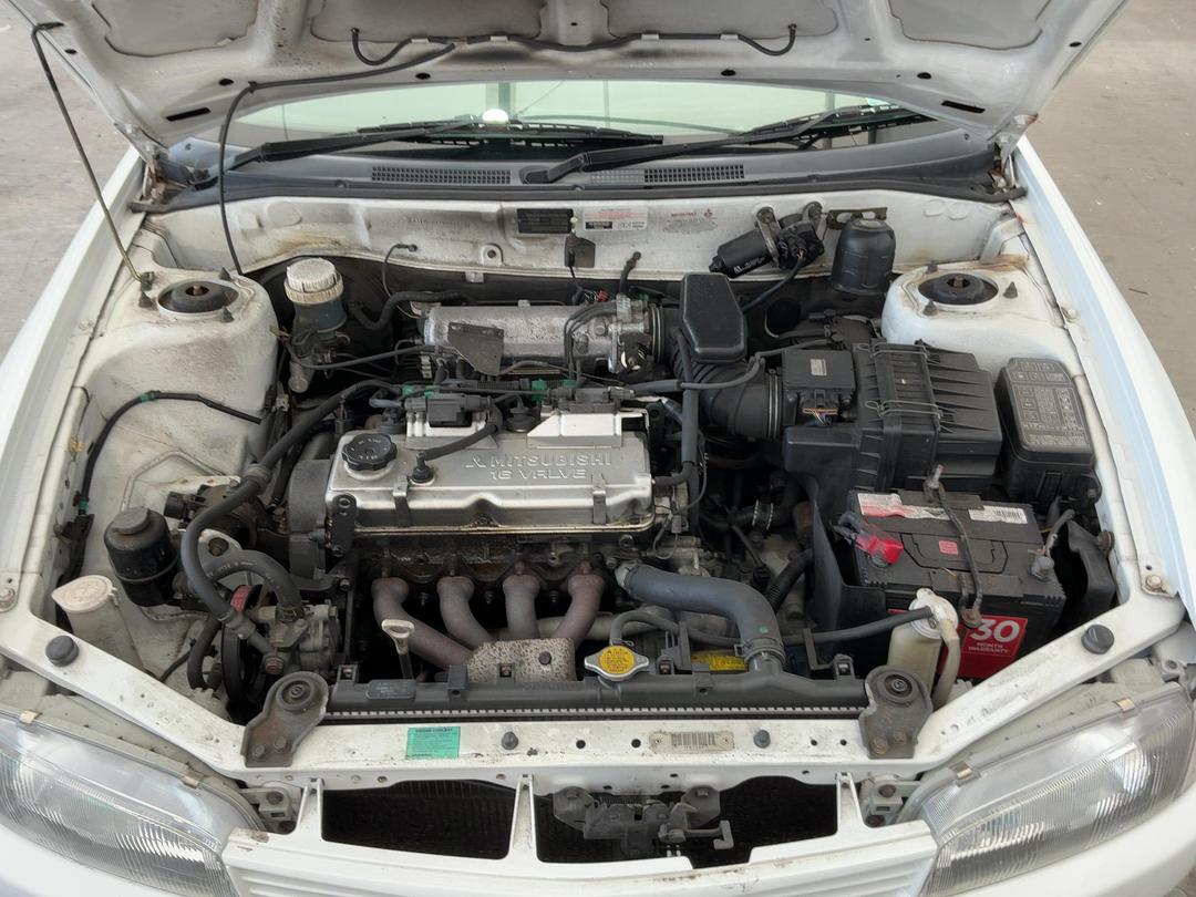 Photo '26' of Mitsubishi Lancer Glxi Photo '26' of Mitsubishi Lancer Glxi