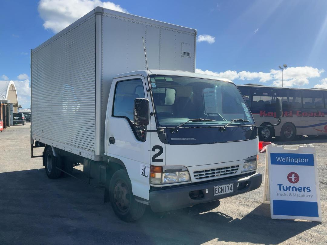 Photo '1' of Nissan Condor Box Body