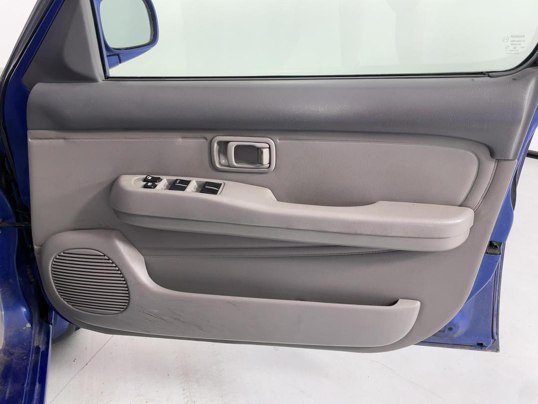 Photo '15' of Nissan March